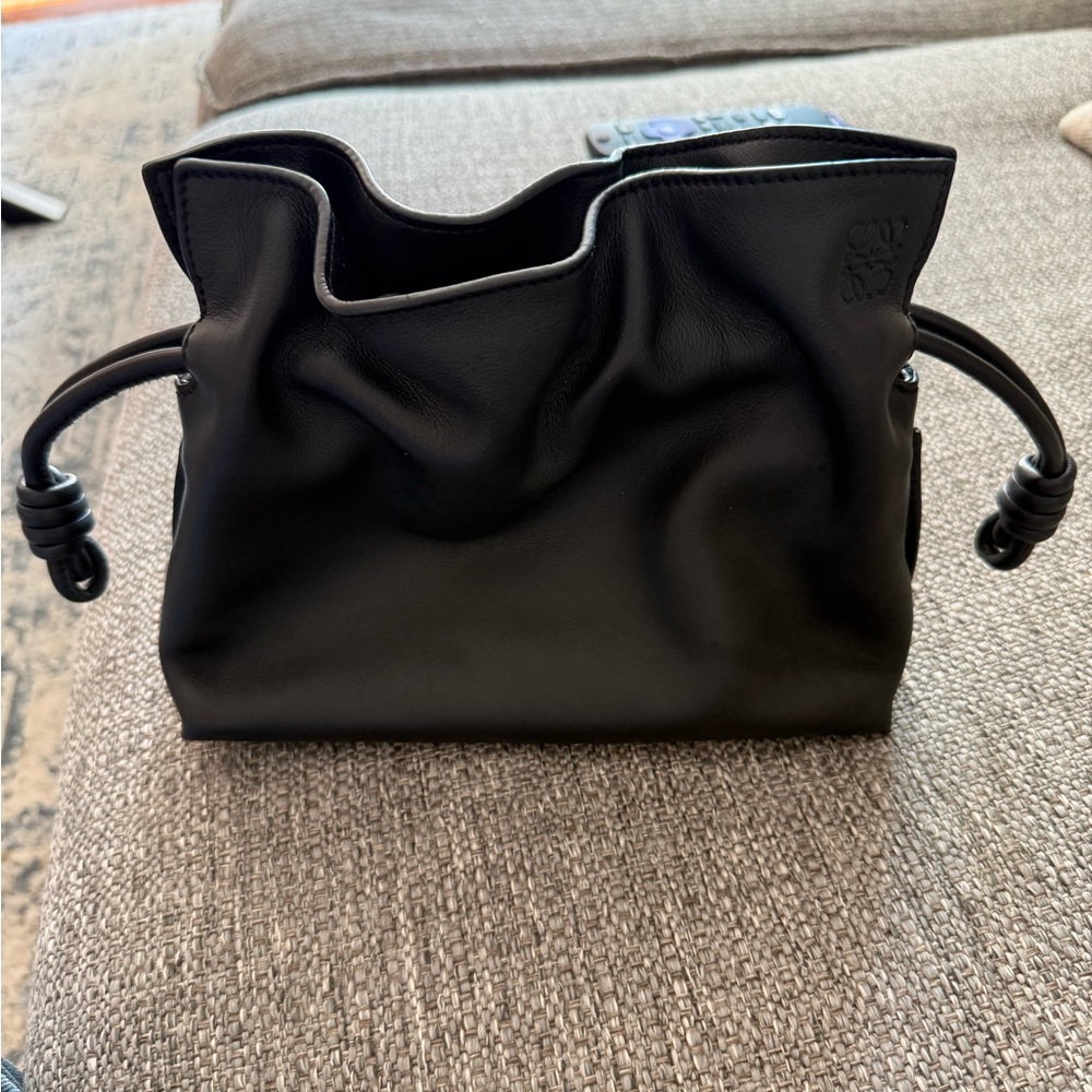 Loewe Flamenco mini - Black Leather Drawstring Crossbody Bag - Picture 6 of 10